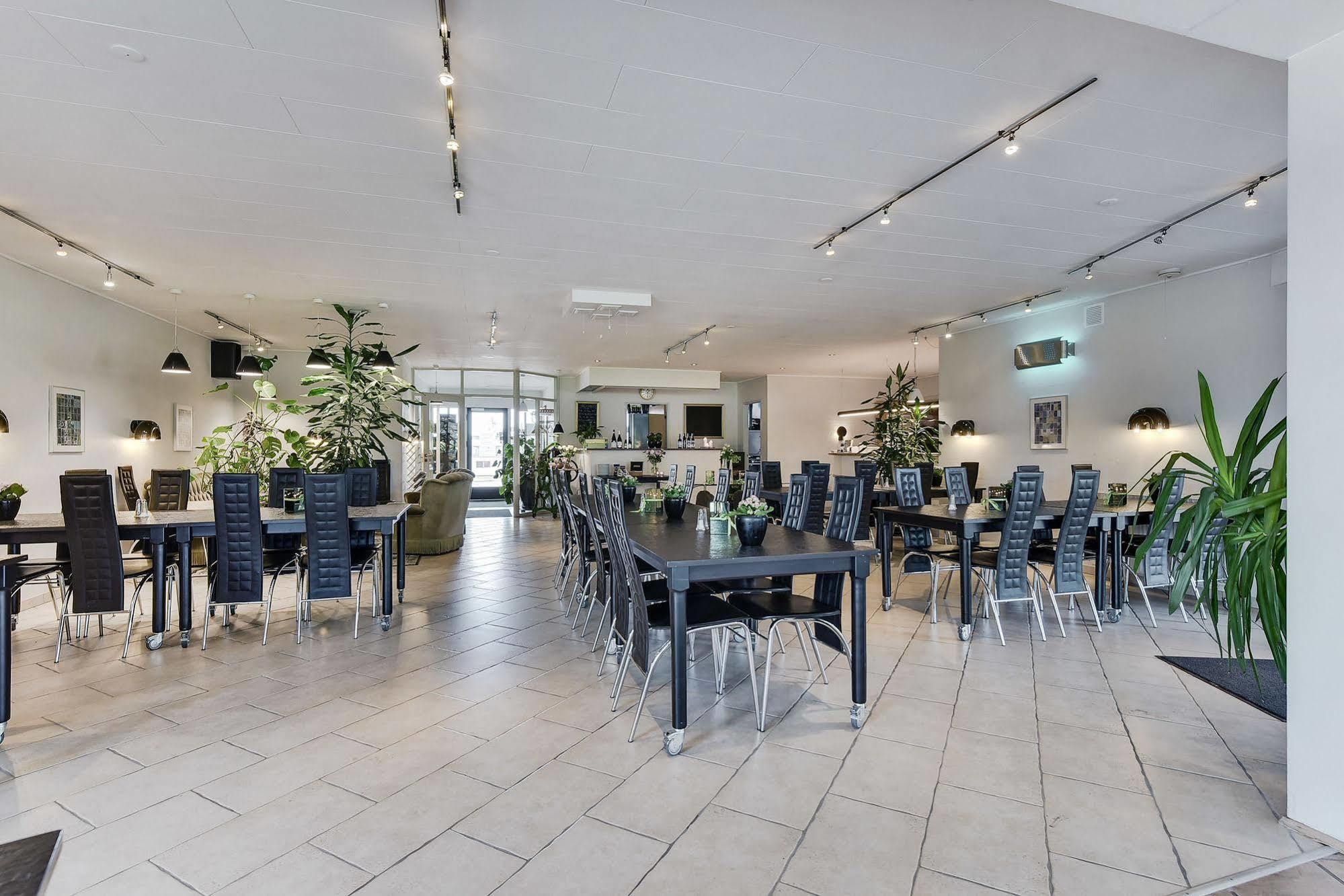 Hotel Varde Ngoại thất bức ảnh